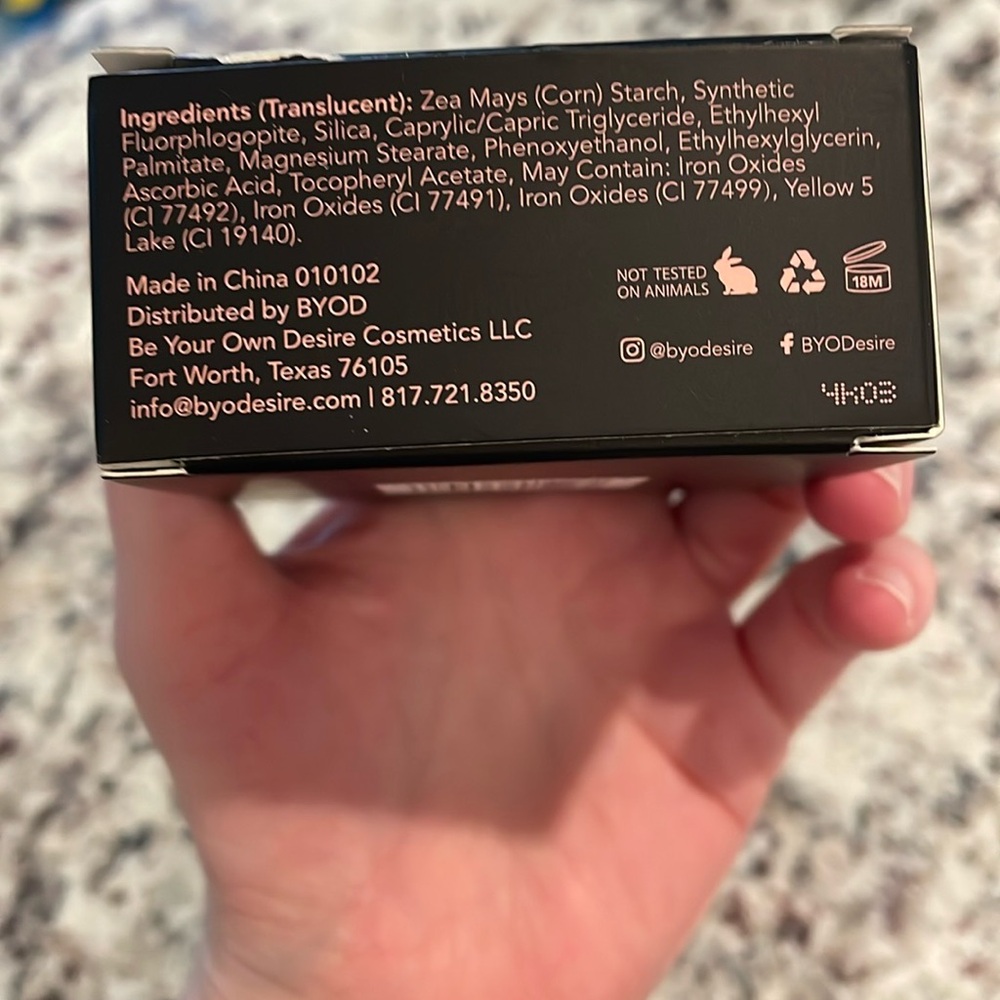 Byod Matte Magic Loose Powder - Translucent - Picture 3 of 5